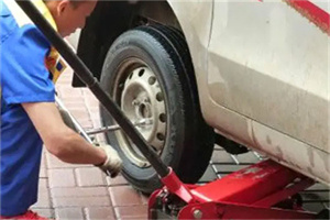 思茅附近拖车24小时服务热线电话